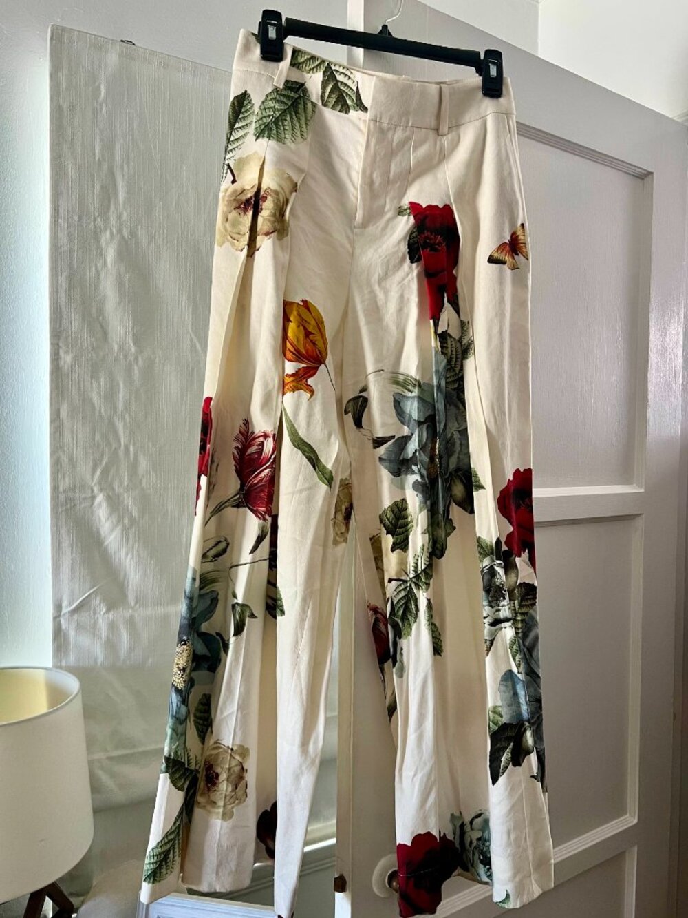 Alice + Olivia Floral Blazer and Pants Suit - Picture 3 of 3